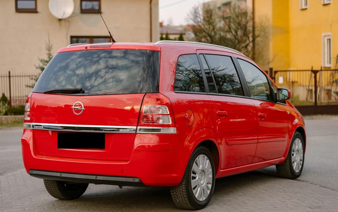 Opel Zafira cena 21900 przebieg: 148000, rok produkcji 2013 z Bolesławiec małe 301